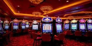 bigbunnyph live casino real dealer table streamed on mobile phone in Philippines